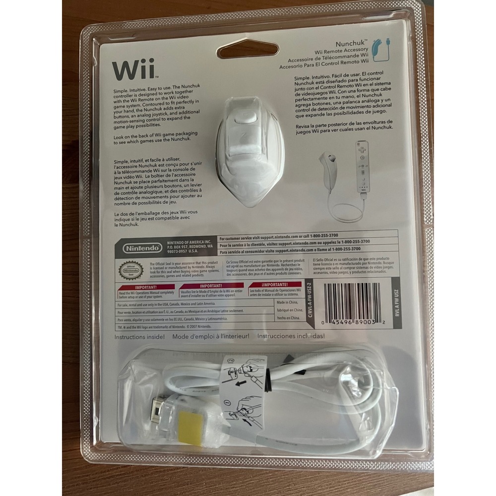 NWT Nintendo Wii NunchuK Accessory RVL-A-FW-USZ White Authentic 2 Pack - Picture 4 of 8